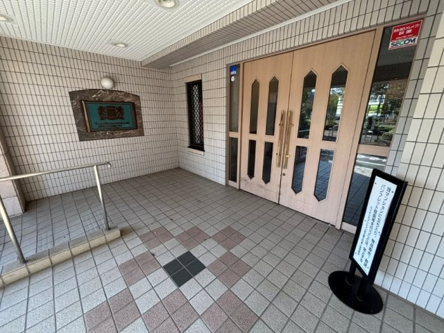 綺麗に維持管理されたエントランス