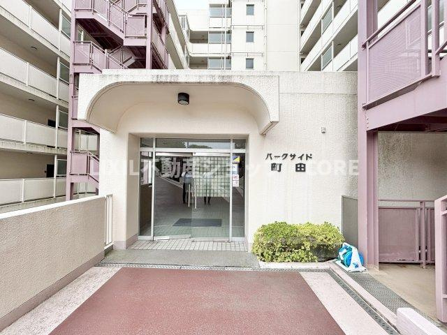 総戸数133戸の管理体制良好な大規模マンションです。ぜひ一度現地でご覧ください。