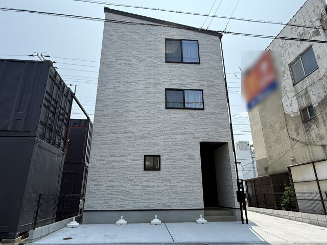 外観：328000523606