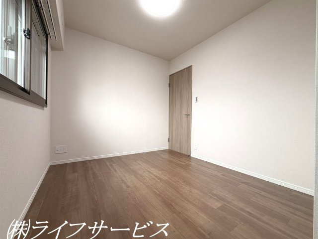 洋室4.6帖／オープンクローゼット有