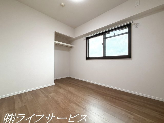 洋室4.6帖／オープンクローゼット有