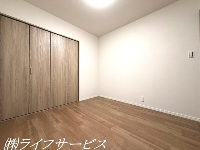 洋室4.5帖／クローゼット有