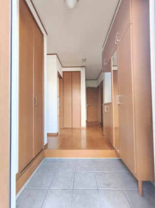 玄関は収納がすごく多い！！