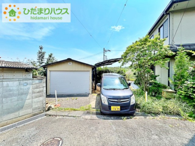 ガレージ付となります。大切なお車の保管にいかがでしょうか。