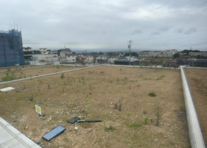 最寄り駅が近いなどの交通アクセスが良い土地だと暮らしやすいですよね。通勤・通学の観点から土地を選ぶことも大切です！自身や家族のライフワークからあったの物件を探しましょう！当社営業がお力になります！
