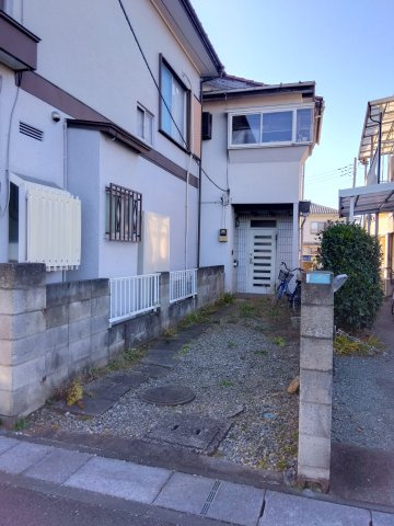 建築面積100？ほどの建物が建てられます。（2026年1月）撮影