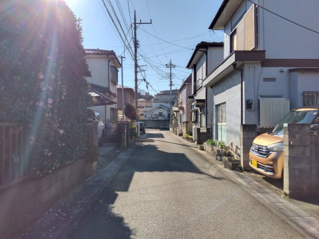前面道路：閑静な住宅地です。北側から（2026年1月）撮影