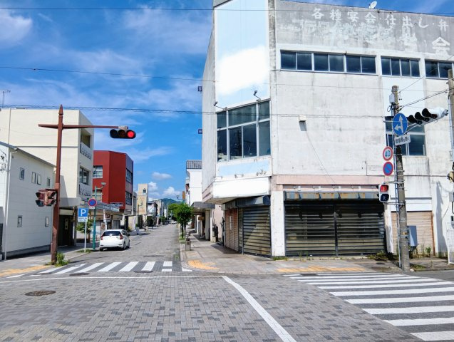 西側方面道路