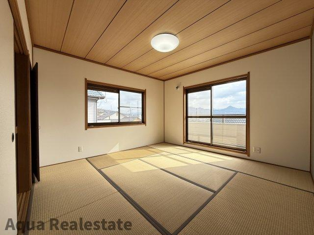 お子さんのお部屋にいかがでしょうか