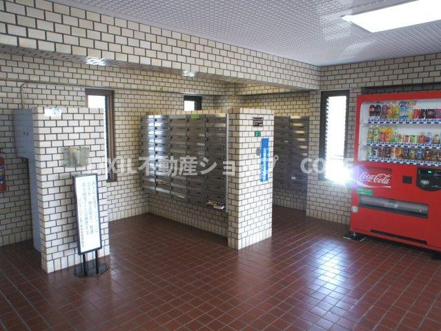 共有部分も充実している管理体制良好なマンションです。ぜひ一度現地でご覧ください。