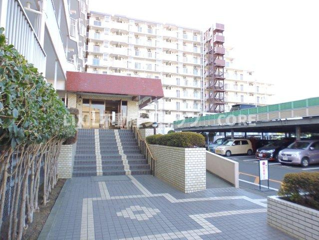 見学はしたいけど見に行く暇がないという方、仕事終わり等にご見学が出来るようサポートします。