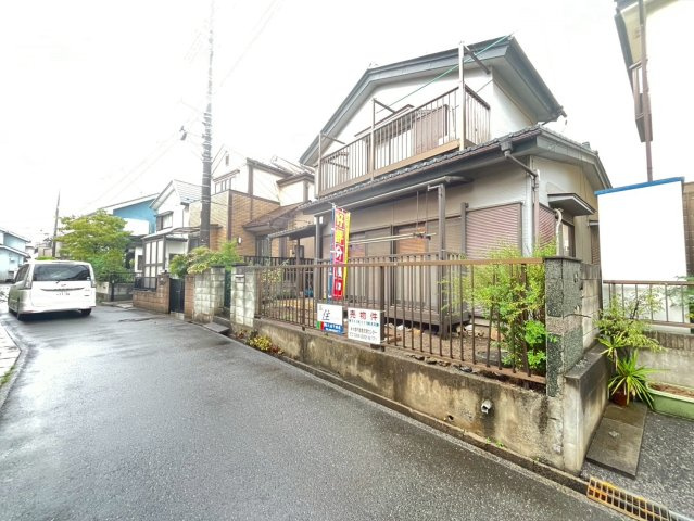 前面道路含む現地写真です