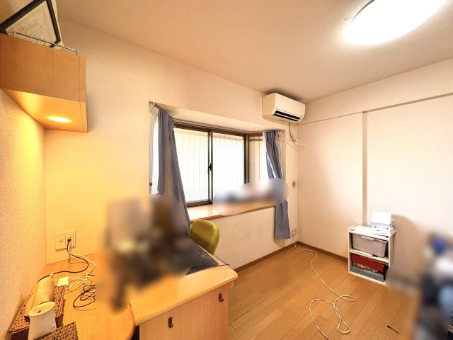 各居室に収納を備えた使いやすいプライベート空間。明るく落ち着きのあるお部屋で快適に過ごせます。