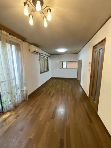 ※写真は家具消しのCG加工がされています。