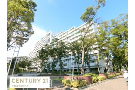 南港フローラルハイツ21号棟の外観