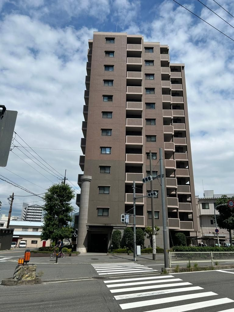 外観：327002686215