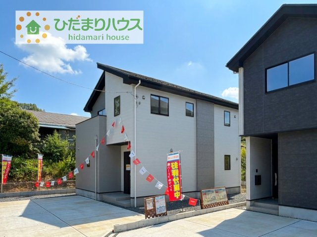 たっぷりの陽光と心地よい風が舞い込む住まい♪