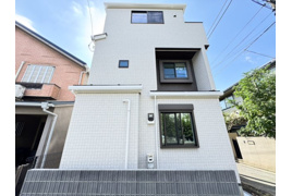 杉並区本天沼3丁目 整形角地 快適コンパクト邸宅の外観