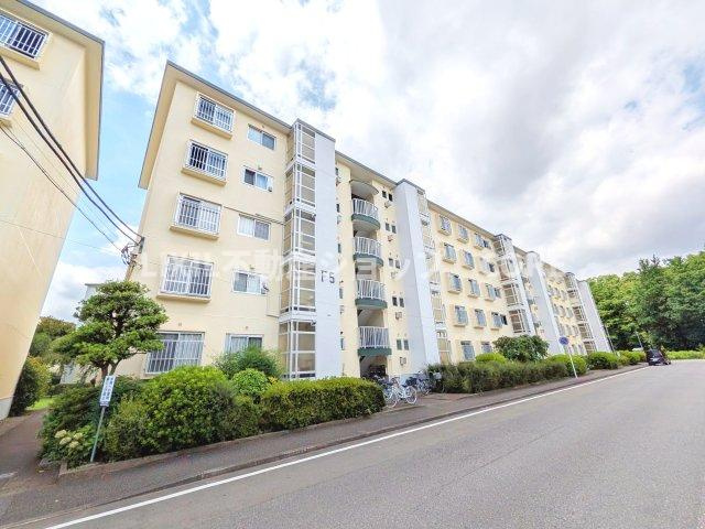鉄筋コンクリート造5階建3階部分、新耐震基準・旧耐震が気になる方はスタッフまでお問い合わせください。