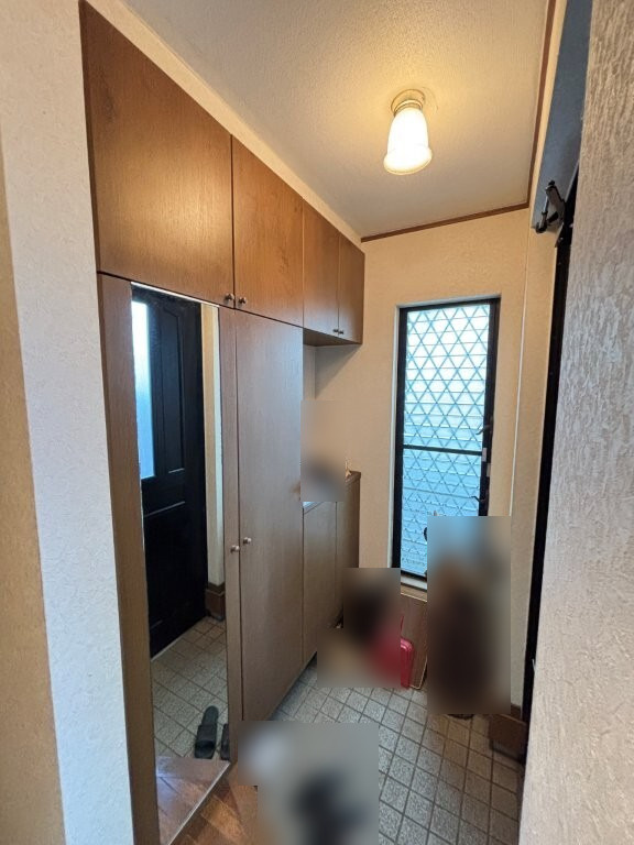 天井まである大容量の下駄箱