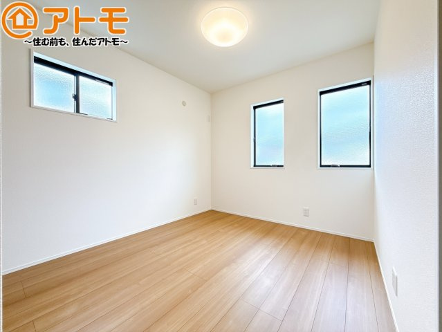 お子様のお友達が遊びに来た時も、子供部屋があると楽しく過ごせますね♪