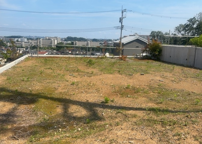 土地探しをしていると都市計画区域という言葉を目にすると思います。法律によって、都道府県知事や国土交通大臣が指定するエリアのことを指しており、都市計画区域は市街化区域と市街化調整区域に分けられています。