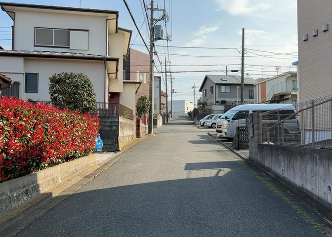 田園風景が味わえる土地に住みたい！海や山の見える自然豊かな土地に住みたい！などご要望に併せて当社営業がご提案させて頂きます。当社が抱えている数ある物件の中からお客様が納得する1件を一緒に探しましょう！