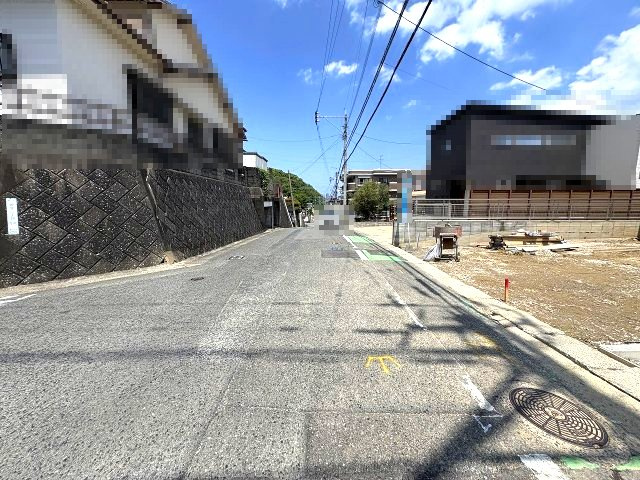現地写真。前面道路です。