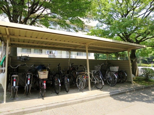 駐輪場・バイク置場有り