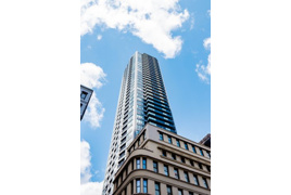 プラウドタワー北浜の外観