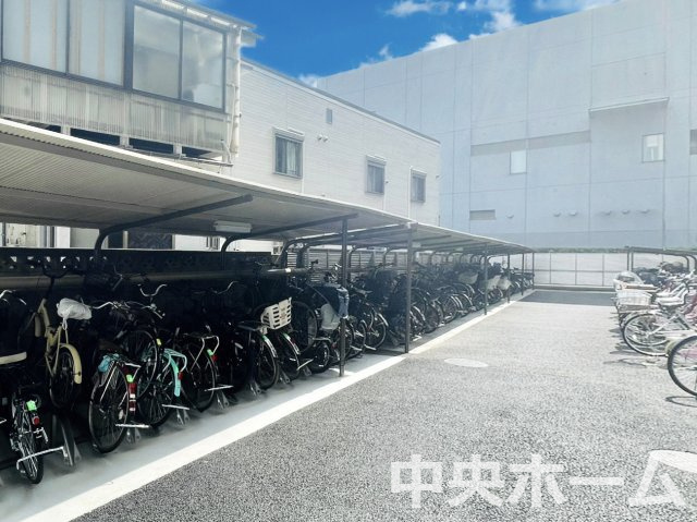 【自転車置き場】最新の空き状況や費用などの詳細は担当スタッフまでお問い合わせください。