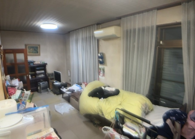L型アイランドタイプは、キッチンからダイニングにもリビングにも目が行き届くので、とても使いやすい配置です。L字型独立タイプは、キッチンを独立させてるためLDKというよりもLDといった様なイメージです。