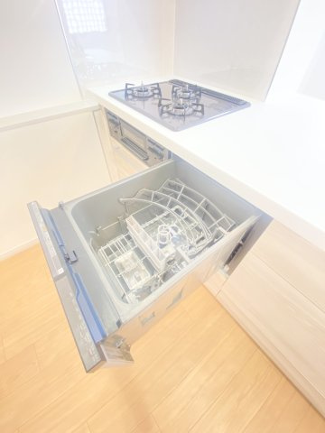 食器洗浄乾燥機付きなので意外とめんどうな食器洗いもお任せできちゃいます♪