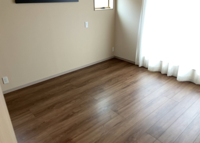 子供が何人でも年齢によっては、受験時にしっかり壁のある個室があった方が良い場合もあります。難しい問題ですが、兄弟の人数や、性別や年齢差によって状況が異なりますので、数年後のこともしっかり考えましょう。