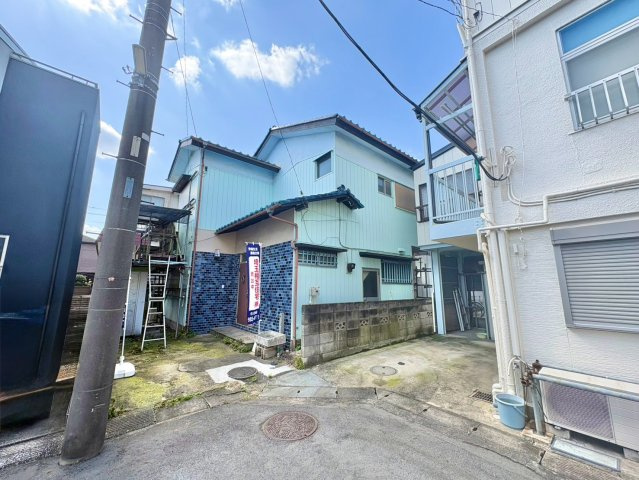 東武スカイツリーライン「新越谷」駅徒歩約9分、交通アクセス良好！敷地約29坪・整形地！ご家族のライフスタイルに合わせた自由設計が可能です！建物イメージや資金計画などお気軽にご相談ください！