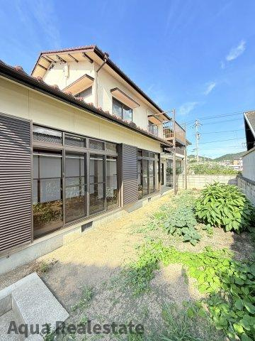 お庭の付いた物件です