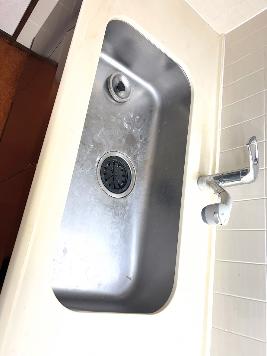 ◆浄水器一体型なのでシンクまわりがスッキリ！ハンドシャワー付きで便利。