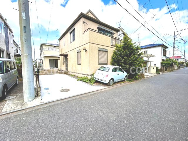 閑静な住宅地で子育て家族にピッタリ。ゆとりある住環境が整っています。