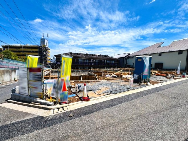 保育園徒歩約1分・幼稚園徒歩約2分、小・中学校が徒歩約10分圏内。教育施設が近く、お子様のいるご家庭も安心の住環境です。