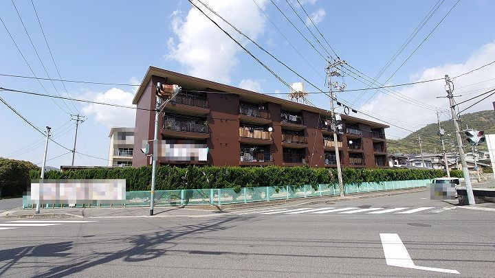 外観：334000223968