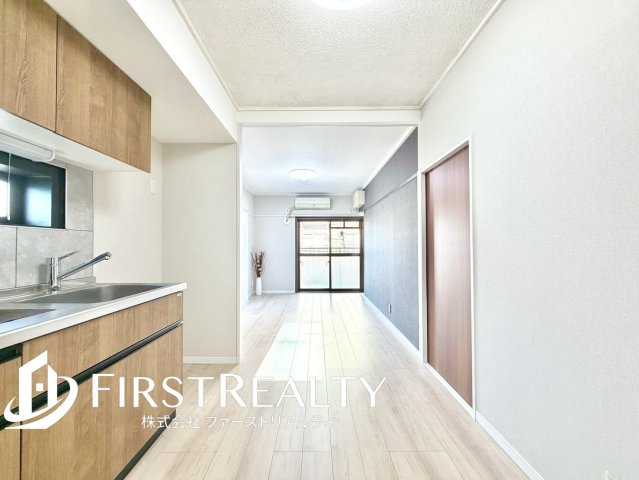 外観：314002696485