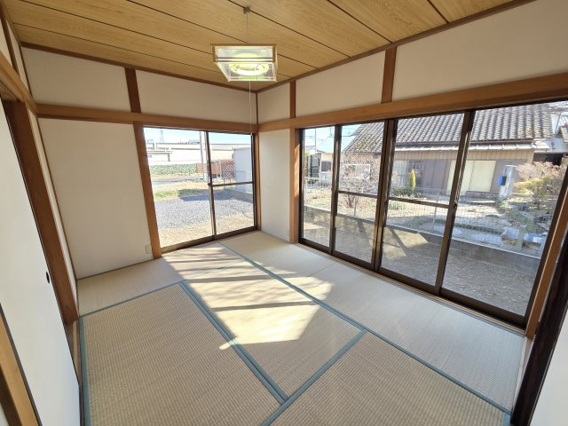 1階6帖の和室です。
