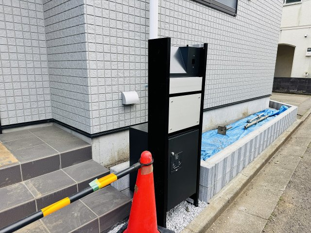 ～不在時の荷物受け取りに大変便利な宅配BOX～