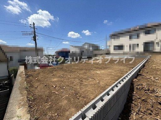 公園が庭代わり、周辺は緑多めの環境です
