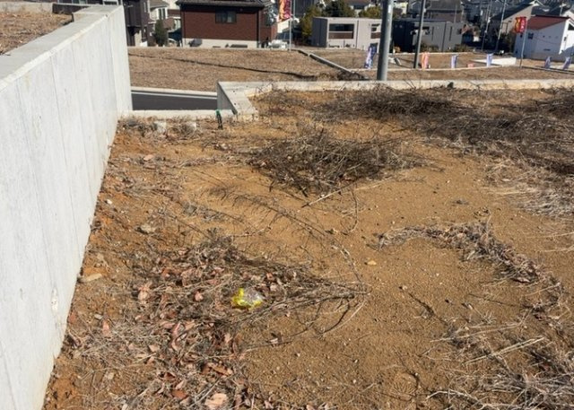 土地探しをしていると都市計画区域という言葉を目にすると思います。法律によって、都道府県知事や国土交通大臣が指定するエリアのことを指しており、都市計画区域は市街化区域と市街化調整区域に分けられています。