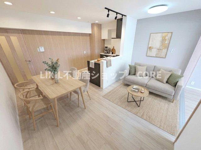 本画像はCGで作成しており、実際に現地に家具は置かれておりません。また、価格に家具は含まれておりません。