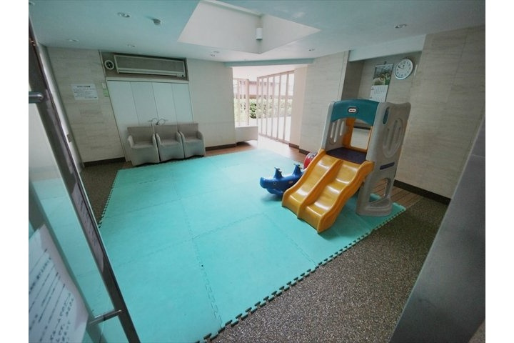 キッズスペースがあるのでお子様の遊び場所にも困りません
