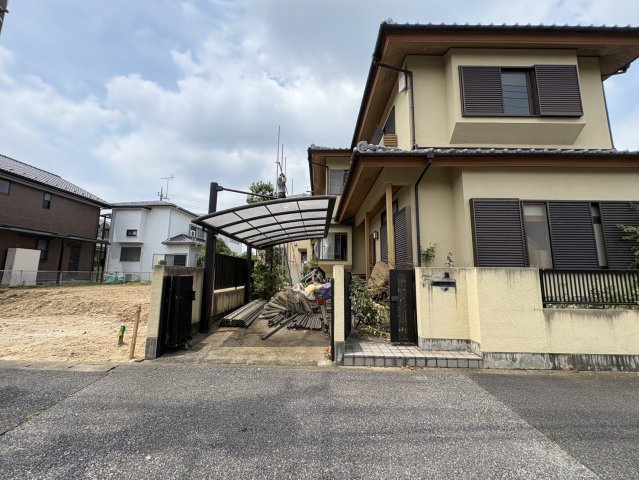 北東角地で開放感のある立地！敷地約49坪・更地渡し・自由設計で夢のマイホームはいかがでしょうか！建築条件なし・お好きなハウスメーカーで建築可能です！当社無料の間取り作成も承ります！