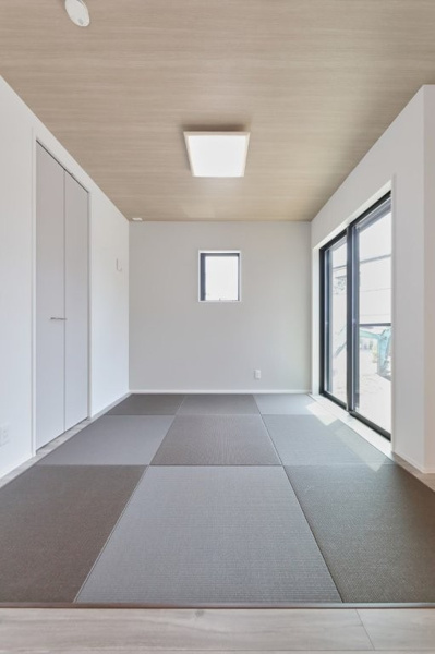 【塔野一丁目の和室】