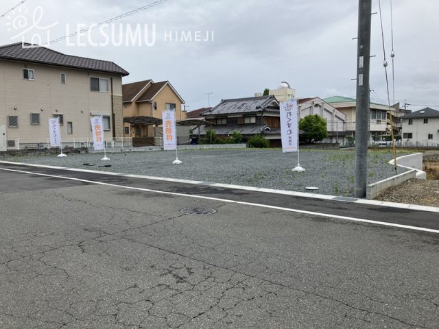 外観：328000608013